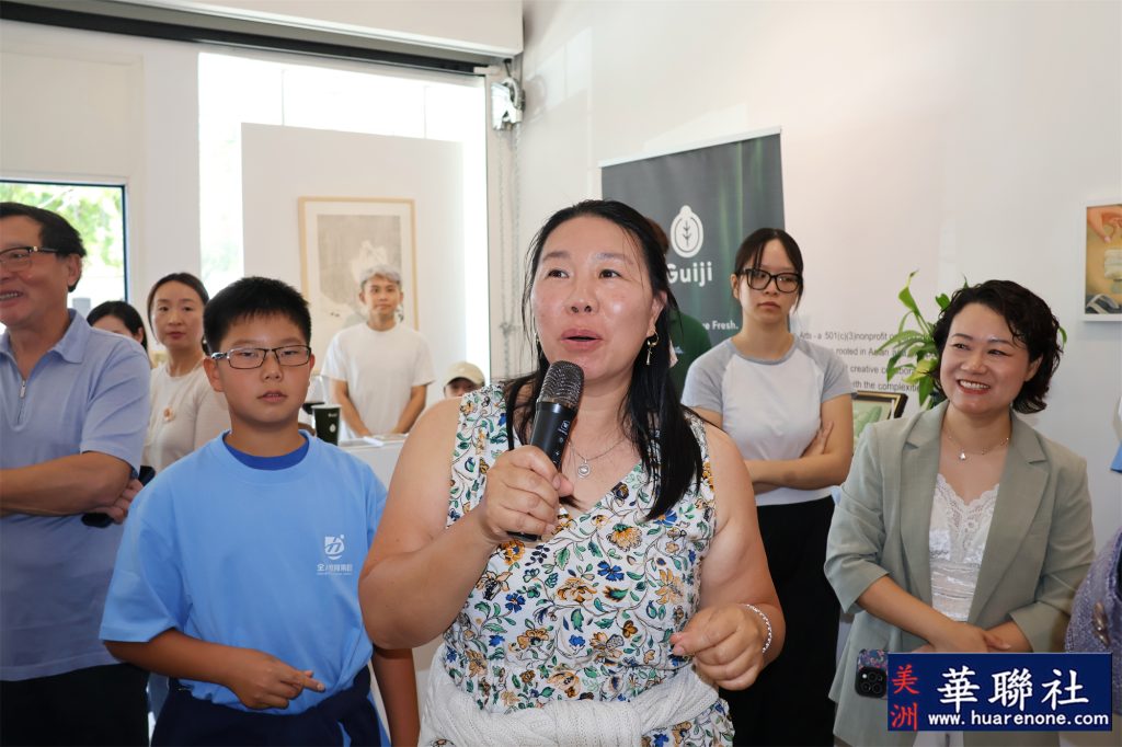 爱心汇聚希望之泉——Wells For Hope慈善基金会、全人教育集团及全人基金会联合举办慈善义卖活动 12 IMG 9265