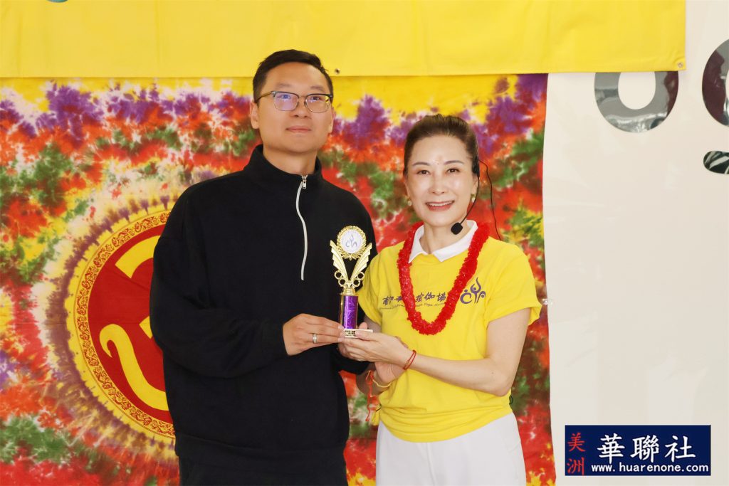 南加华人瑜伽协会隆重庆祝2026国际瑜伽日暨姚鸿雁会长连任 9 IMG 5880