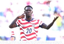 特朗普承认他要求FIFA复核对美国球星巴洛贡的红牌停赛处罚