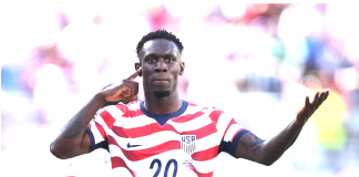 特朗普承认他要求FIFA复核对美国球星巴洛贡的红牌停赛处罚