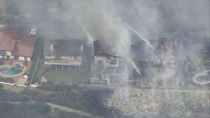 19945357_101626-kabc-norte-fire-a7-tn-3-img