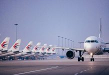 【突发】中国东航搭载132人客机在广西坠毁