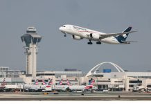 人员配置问题引发了洛杉矶国际机场的临时停工