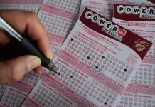 强力球头奖飙升至约15亿美元,位列彩票历史第7高