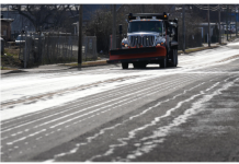 美国冬季风暴:至少14个州宣布进入紧急状态