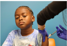 加州圣马特奥县报告一例儿童流感死亡病例,而就在同一周CDC削减了疫苗接种建议