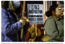 联邦与地方对案情说法不一样 FBI接手明尼阿波利斯ICE枪击案 联邦特工拘留抗议者