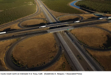 美国交通部称,550多家驾校因安全问题必须关闭