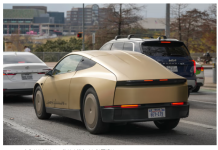 特斯拉新款Cybercab没有方向盘被认为不是什么好事