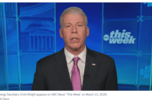 能源部长赖特称,与伊朗的战争“肯定”将在未来几周内结束