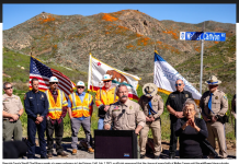 加州州长候选人、河滨县警局局长查德·比安科扣押2025年11月份的50多万张选票