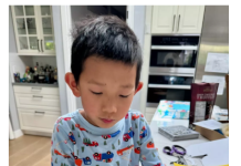 加州8岁华裔男孩设计的“零重力指示器” 搭载阿尔忒弥斯二号飞向月球