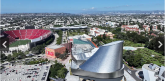 “奋进号”航天飞机位于加州科学中心的新家已竣工