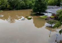 印第安纳州风暴致5人死亡,洪水引发救援与疏散行动
