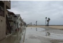 洛杉矶万圣节周末可能遇雨,沿海高潮位威胁尚未解除
