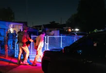 联邦司法部在加州开展扫荡行动,逮捕了20多名涉嫌非公民选民